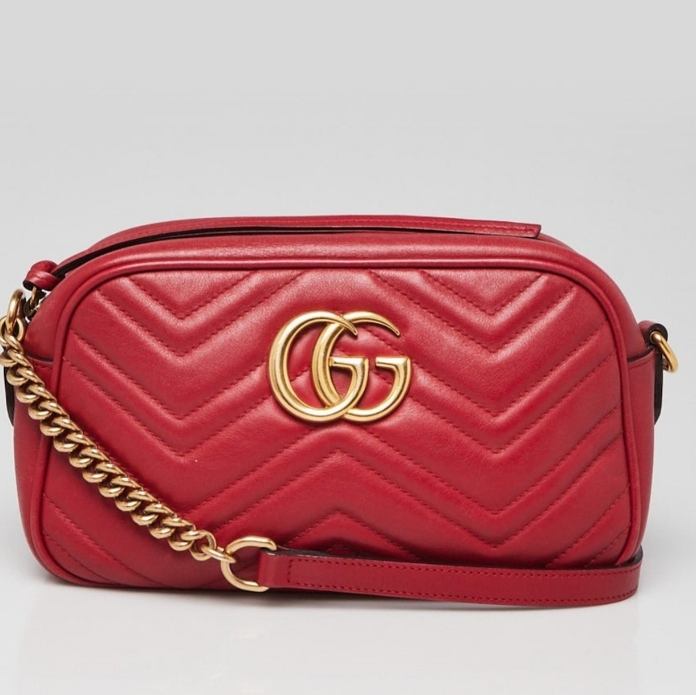 Gucci Marmont Red Camera Bag Chevron Quilt Leather Crossbody Bag W/Gold Accents - Picture 2 of 16